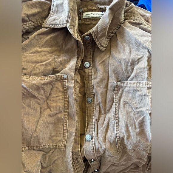 ✨NEW!✨Free People Baby Cord Buttondown - Picture 5 of 5